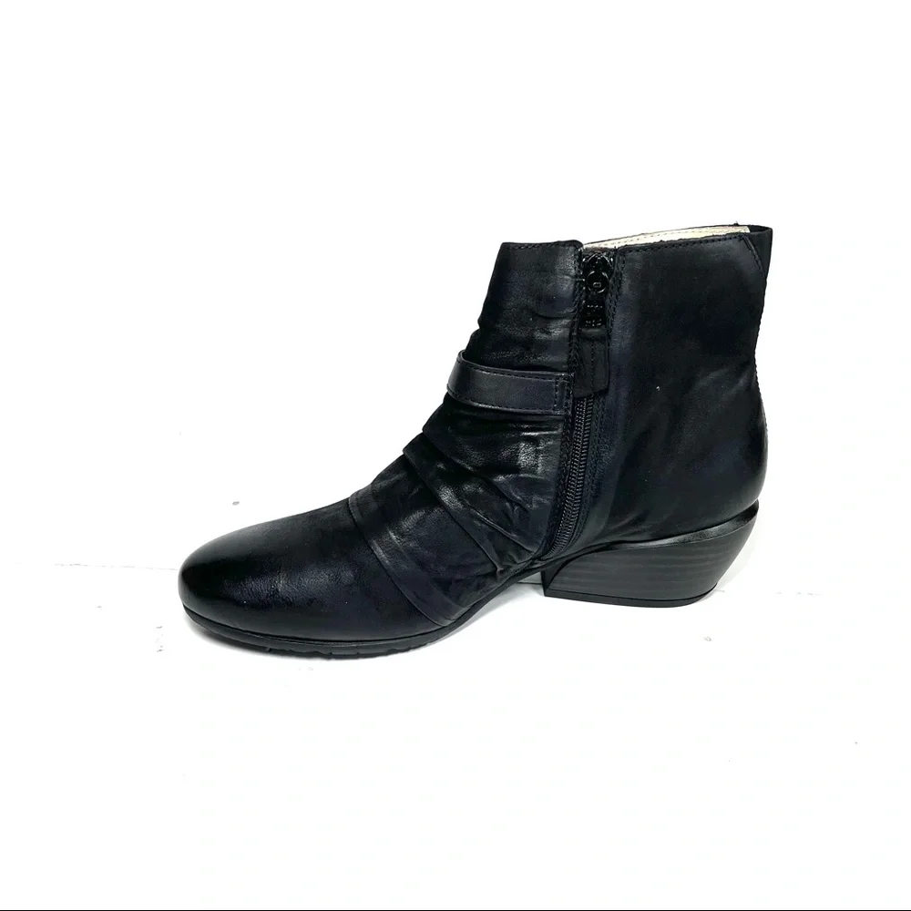 Miz Mooz Line Ankle Boots Womens Size 40 US 9.5 Buckle Black Leather. - Picture 4 of 10